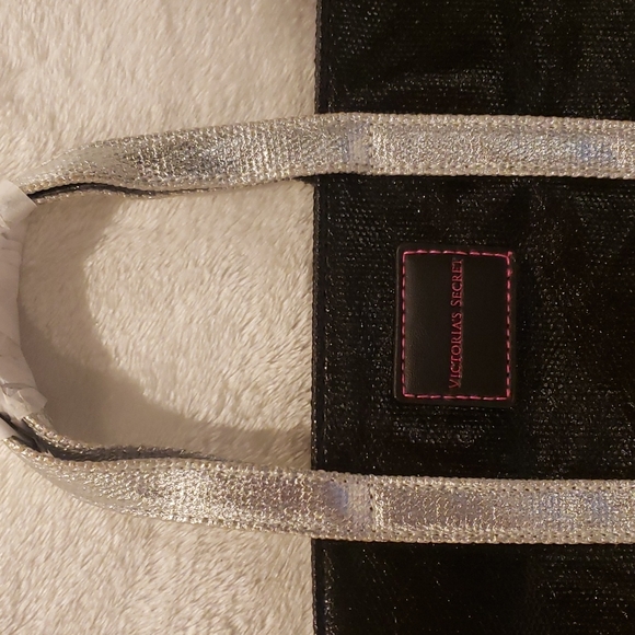 NWOT Victoria Secret Tote set - Picture 9 of 16